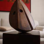 [Título de la Obra] (en cursiva), Año. Técnica/Materiales. Medidas.